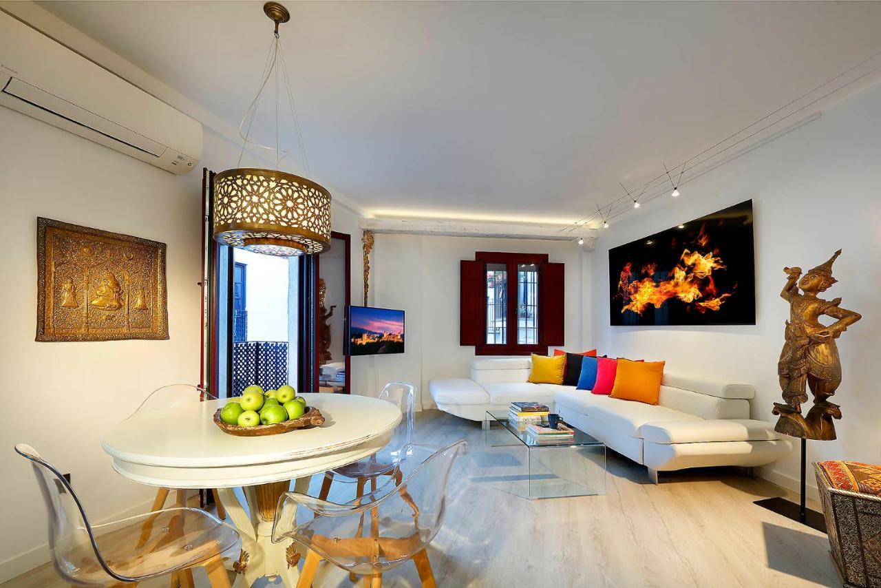 Apartment Art Chapiz